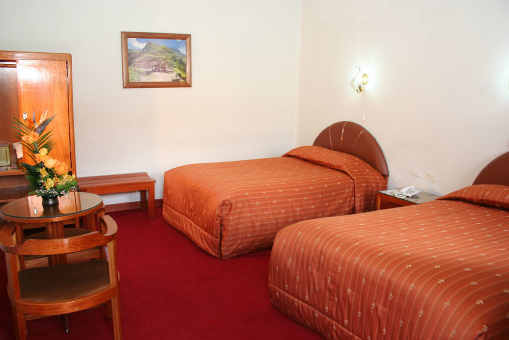 Hotel Garcilaso I クスコ エクステリア 写真