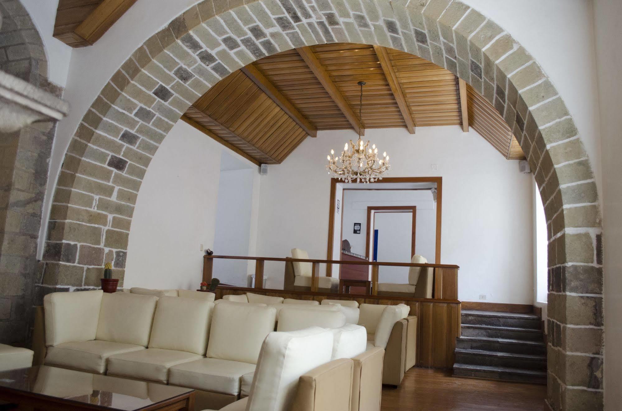 Hotel Garcilaso I クスコ エクステリア 写真