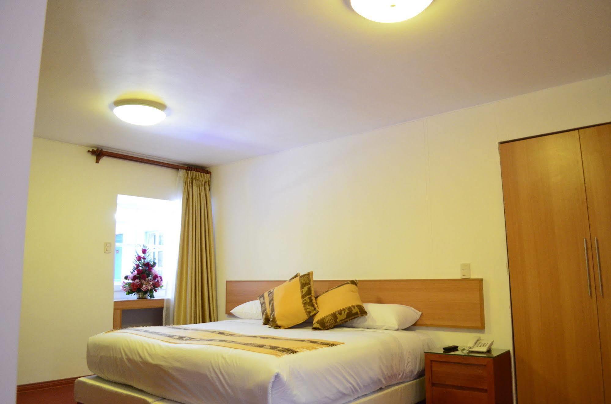 Hotel Garcilaso I クスコ エクステリア 写真