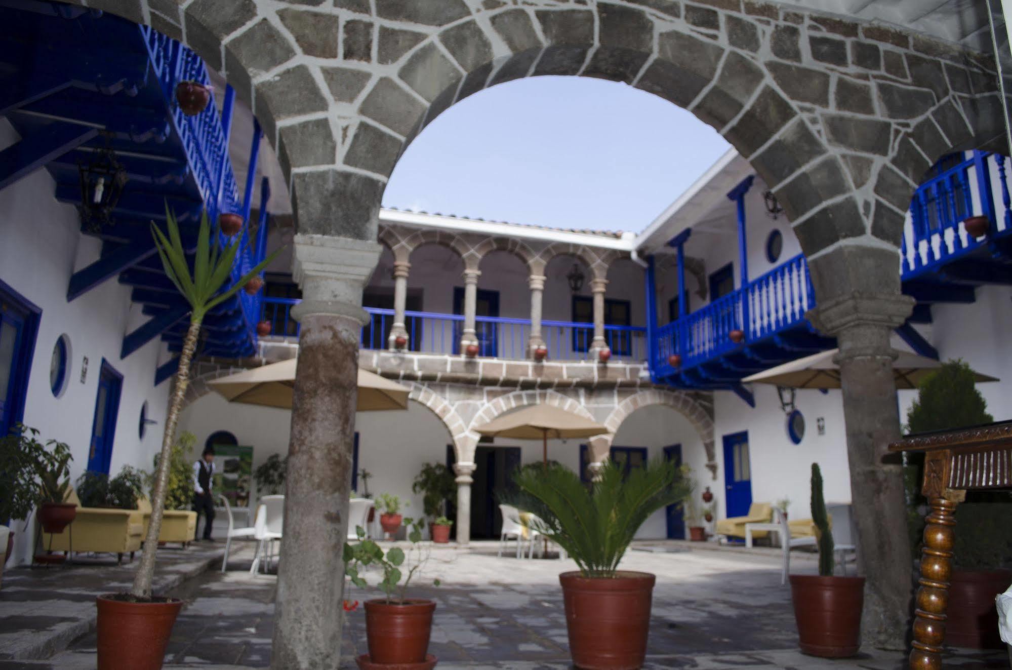 Hotel Garcilaso I クスコ エクステリア 写真